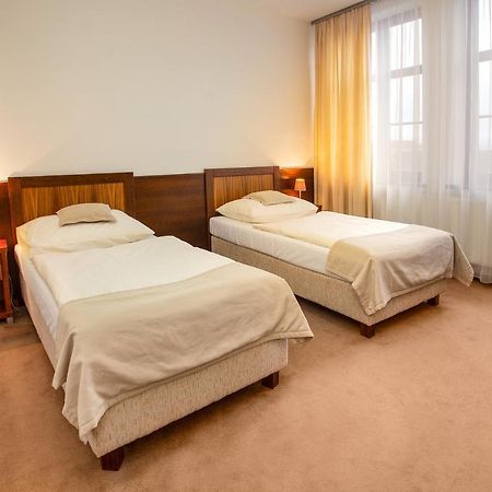 Hotel Academic زفولين المظهر الخارجي الصورة