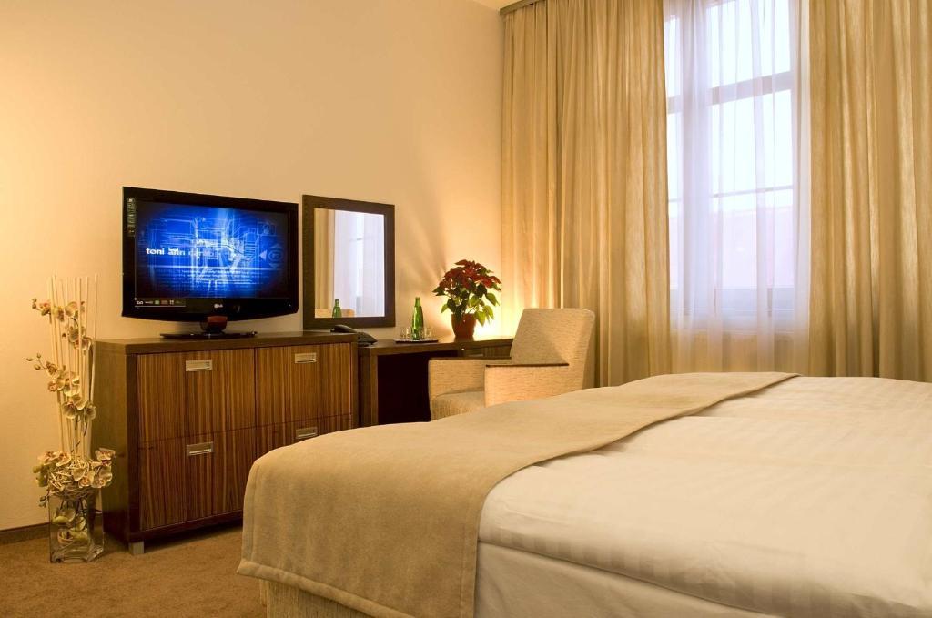 Hotel Academic زفولين المظهر الخارجي الصورة