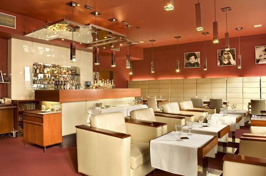 Hotel Academic زفولين المظهر الخارجي الصورة